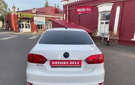 Volkswagen Jetta VI, 2013 год, 869 000 рублей, 6 фотография