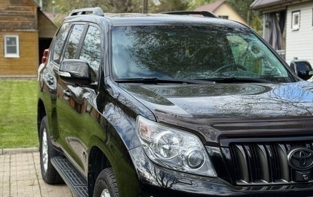 Toyota Land Cruiser Prado 150 рестайлинг 2, 2011 год, 3 550 000 рублей, 2 фотография