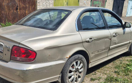 Hyundai Sonata IV рестайлинг, 2004 год, 310 000 рублей, 15 фотография