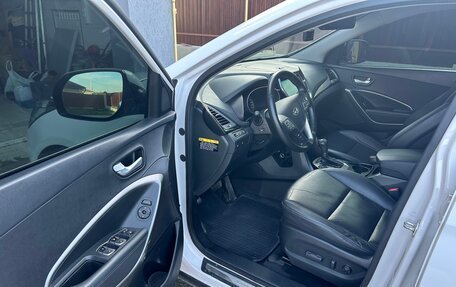Hyundai Santa Fe III рестайлинг, 2015 год, 2 350 000 рублей, 15 фотография