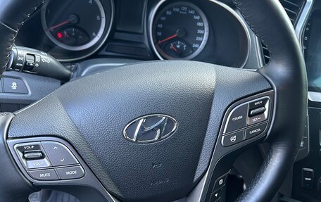 Hyundai Santa Fe III рестайлинг, 2015 год, 2 350 000 рублей, 25 фотография