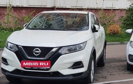 Nissan Qashqai, 2022 год, 2 550 000 рублей, 3 фотография