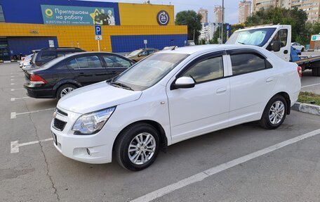 Chevrolet Cobalt II, 2022 год, 1 250 000 рублей, 4 фотография
