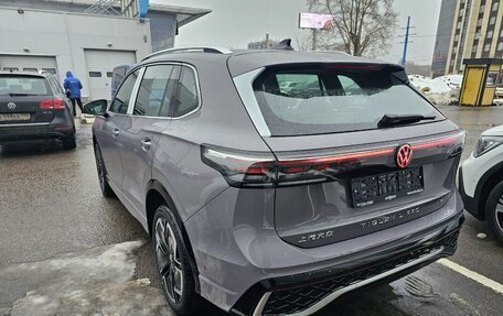 Volkswagen Tiguan, 2024 год, 5 040 000 рублей, 4 фотография
