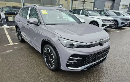 Volkswagen Tiguan, 2024 год, 5 040 000 рублей, 11 фотография
