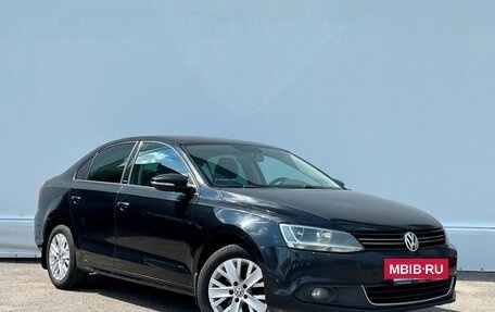 Volkswagen Jetta VI, 2014 год, 927 800 рублей, 3 фотография