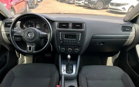 Volkswagen Jetta VI, 2014 год, 927 800 рублей, 6 фотография