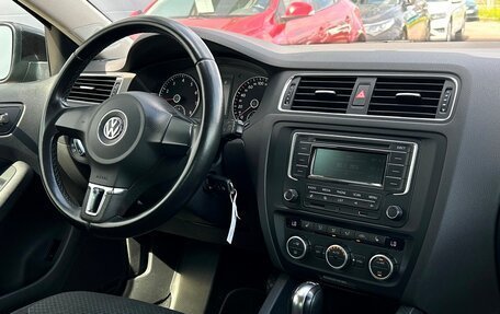Volkswagen Jetta VI, 2014 год, 927 800 рублей, 11 фотография
