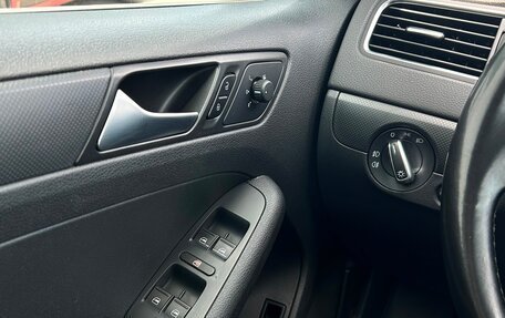 Volkswagen Jetta VI, 2014 год, 927 800 рублей, 14 фотография