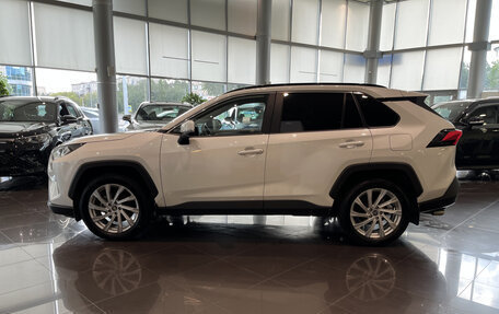 Toyota RAV4, 2021 год, 3 719 000 рублей, 10 фотография