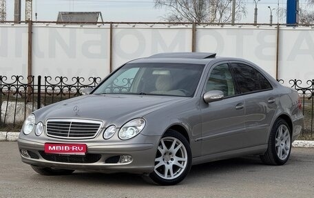 Mercedes-Benz E-Класс, 2003 год, 750 000 рублей, 1 фотография