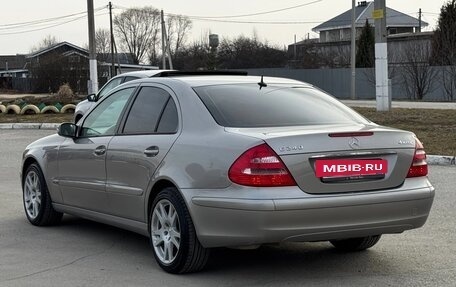 Mercedes-Benz E-Класс, 2003 год, 750 000 рублей, 3 фотография