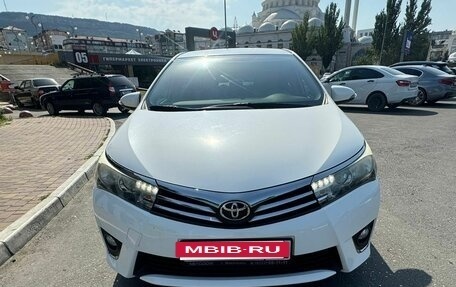 Toyota Corolla, 2015 год, 1 650 000 рублей, 4 фотография