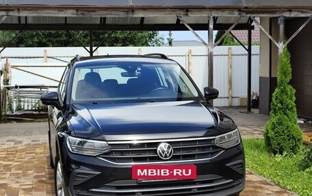 Volkswagen Tiguan II, 2021 год, 3 300 000 рублей, 15 фотография