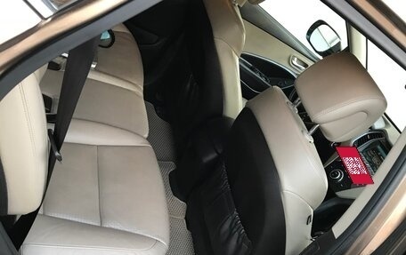 Hyundai Santa Fe III рестайлинг, 2013 год, 1 900 000 рублей, 11 фотография