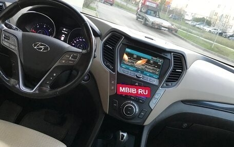 Hyundai Santa Fe III рестайлинг, 2013 год, 1 900 000 рублей, 13 фотография