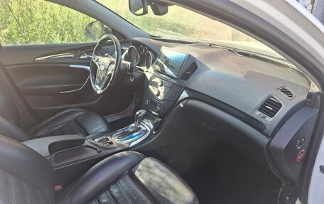 Opel Insignia II рестайлинг, 2010 год, 650 000 рублей, 3 фотография