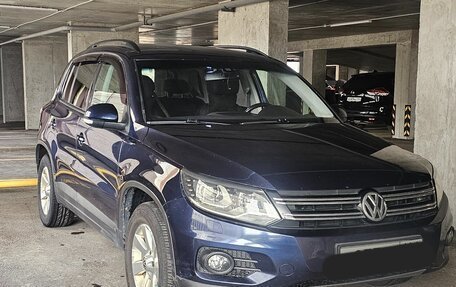 Volkswagen Tiguan I, 2012 год, 1 000 000 рублей, 2 фотография