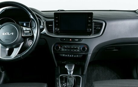 KIA cee'd III, 2022 год, 2 090 000 рублей, 11 фотография