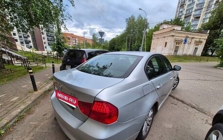 BMW 3 серия, 2011 год, 1 000 000 рублей, 9 фотография