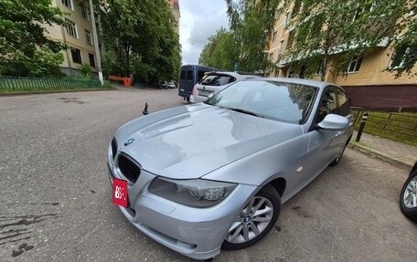 BMW 3 серия, 2011 год, 1 000 000 рублей, 5 фотография