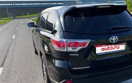 Toyota Highlander III, 2015 год, 3 390 000 рублей, 6 фотография