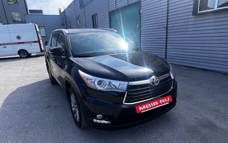 Toyota Highlander III, 2015 год, 3 390 000 рублей, 14 фотография