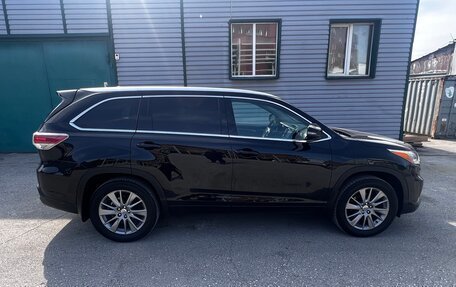 Toyota Highlander III, 2015 год, 3 390 000 рублей, 20 фотография