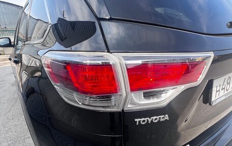 Toyota Highlander III, 2015 год, 3 390 000 рублей, 26 фотография