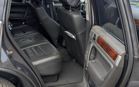 Volkswagen Touareg III, 2007 год, 990 000 рублей, 7 фотография