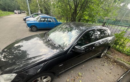 Mercedes-Benz E-Класс, 2012 год, 1 100 000 рублей, 2 фотография