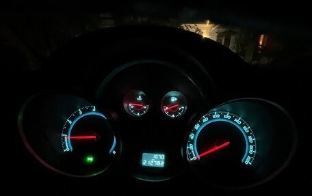 Chevrolet Cruze II, 2010 год, 549 000 рублей, 21 фотография