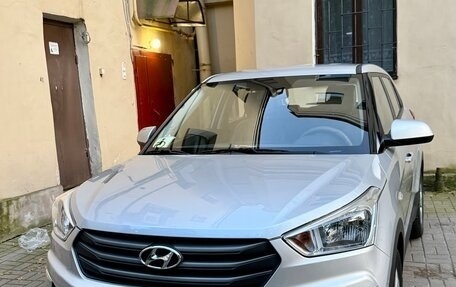 Hyundai Creta I рестайлинг, 2018 год, 1 800 000 рублей, 2 фотография