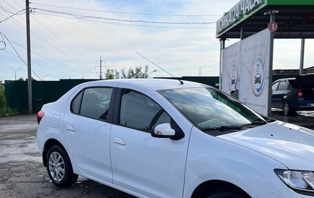 Renault Logan II, 2017 год, 950 000 рублей, 6 фотография