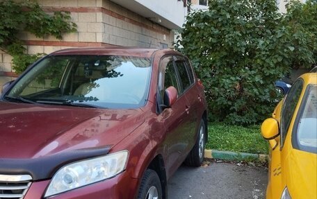 Toyota RAV4, 2010 год, 1 100 000 рублей, 2 фотография
