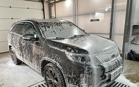 KIA Sorento II рестайлинг, 2012 год, 1 370 000 рублей, 26 фотография