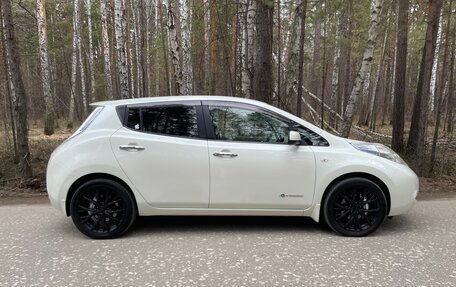 Nissan Leaf I, 2011 год, 650 000 рублей, 6 фотография