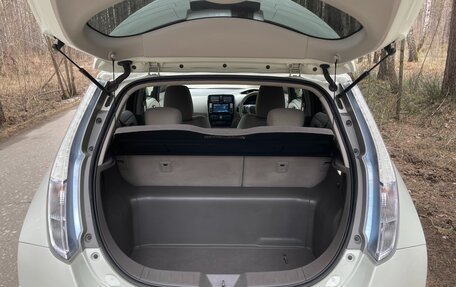 Nissan Leaf I, 2011 год, 650 000 рублей, 7 фотография
