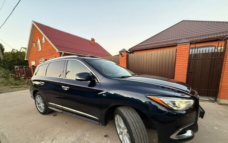 Infiniti QX60 I рестайлинг, 2017 год, 2 400 000 рублей, 14 фотография