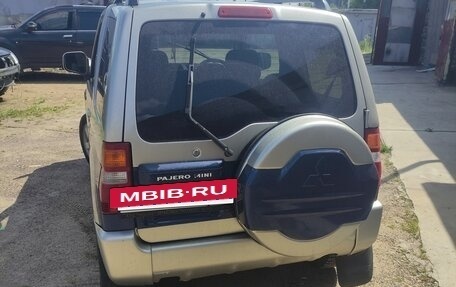 Mitsubishi Pajero Mini II, 2001 год, 270 000 рублей, 2 фотография