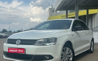 Volkswagen Jetta VI, 2013 год, 830 000 рублей, 1 фотография