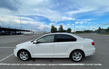 Volkswagen Jetta VI, 2013 год, 870 000 рублей, 2 фотография