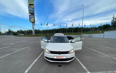 Volkswagen Jetta VI, 2013 год, 870 000 рублей, 7 фотография