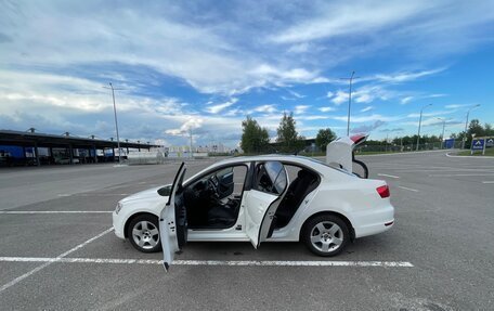 Volkswagen Jetta VI, 2013 год, 870 000 рублей, 8 фотография