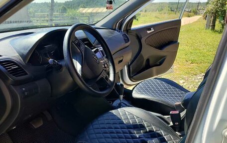 Hyundai Solaris II рестайлинг, 2012 год, 760 000 рублей, 10 фотография