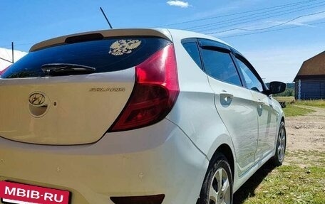 Hyundai Solaris II рестайлинг, 2012 год, 760 000 рублей, 5 фотография