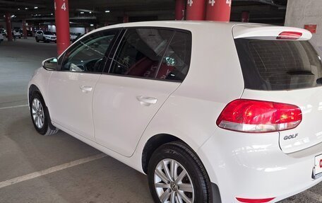 Volkswagen Golf VI, 2009 год, 810 000 рублей, 3 фотография