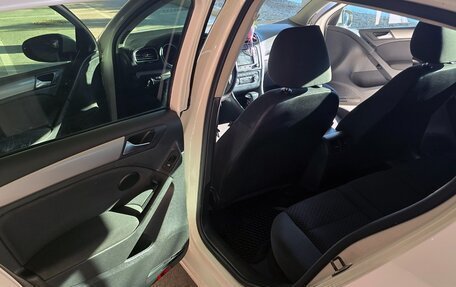 Volkswagen Golf VI, 2009 год, 810 000 рублей, 20 фотография