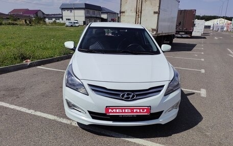 Hyundai Solaris II рестайлинг, 2016 год, 1 180 000 рублей, 4 фотография
