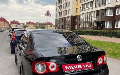 Volkswagen Jetta VI, 2009 год, 580 000 рублей, 4 фотография